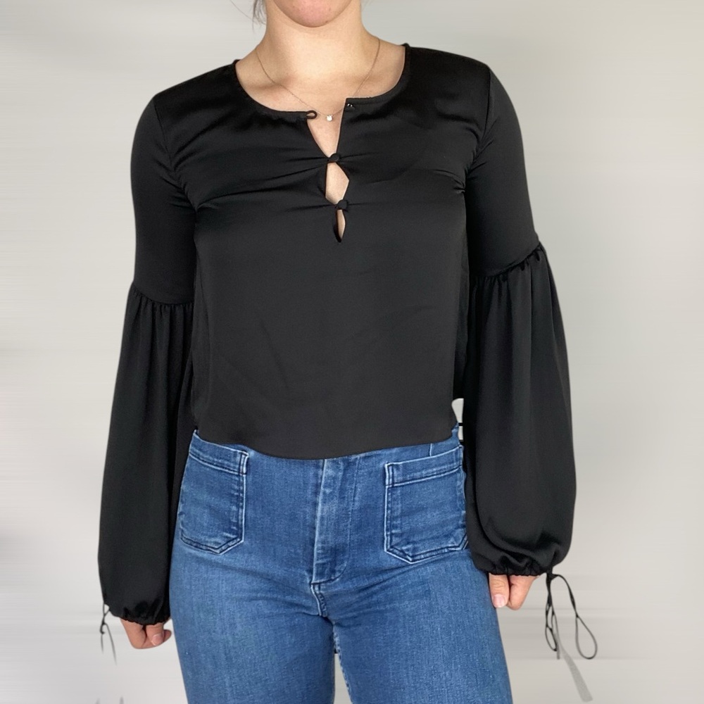 L’ACADEMIE Long Sleeve Puff Blouse Cropped Satin Size Xs Party Tie